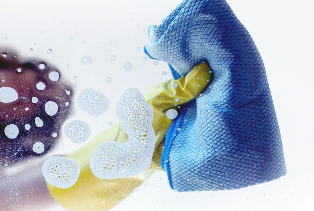 Cleaning Services in Palm Beach Gardens for Spotless Homes